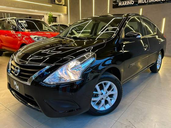 NISSAN VERSA 1.6 16V FLEXSTART SV 4P XTRONIC NISSAN VERSA 1.6 16V FLEXSTART SV 4P XTRONIC